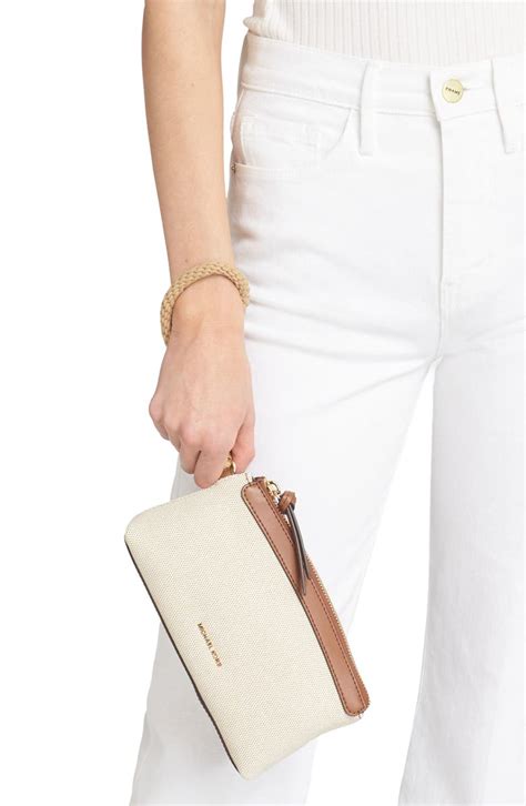 michael kors wristlet small.